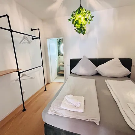 Loft Living - Pflummernhaus アパート