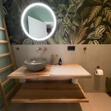 Loft Living - Pflummernhaus * ユーバーリンゲン
